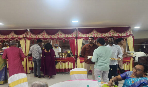 Buffet Style Self Serving